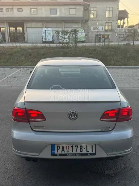 Volkswagen Passat 2013 photo 4