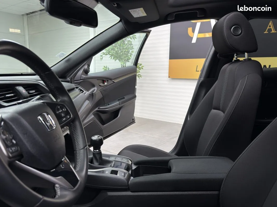 Honda Civic 2017 photo 5