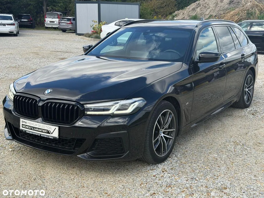 BMW Seria 5 2023 photo 5