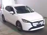 Mazda 2 2024 photo 2