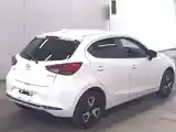 Mazda 2 2024 photo 4