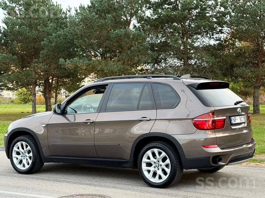 BMW X5 2012 photo 4