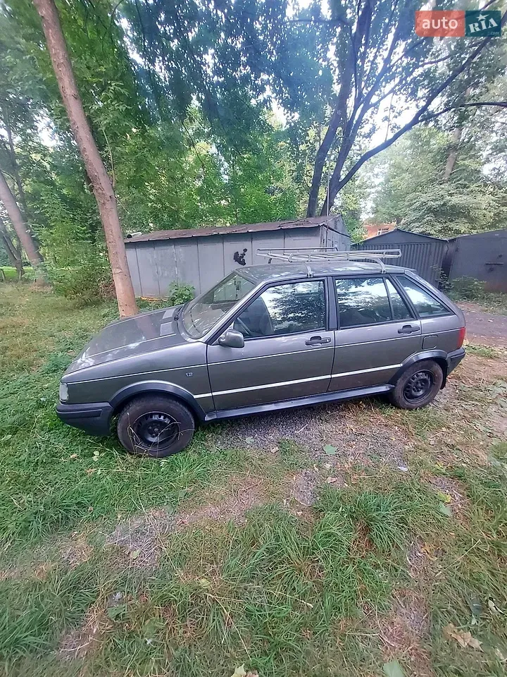 Seat Ibiza 1992 photo 2