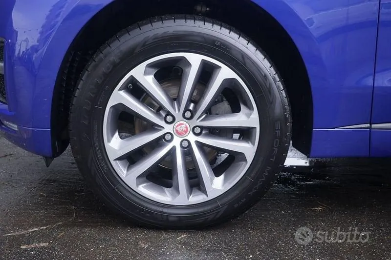 Jaguar F-Pace 2019 photo 5