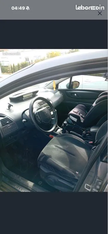 Citroen C4 2010 photo 2