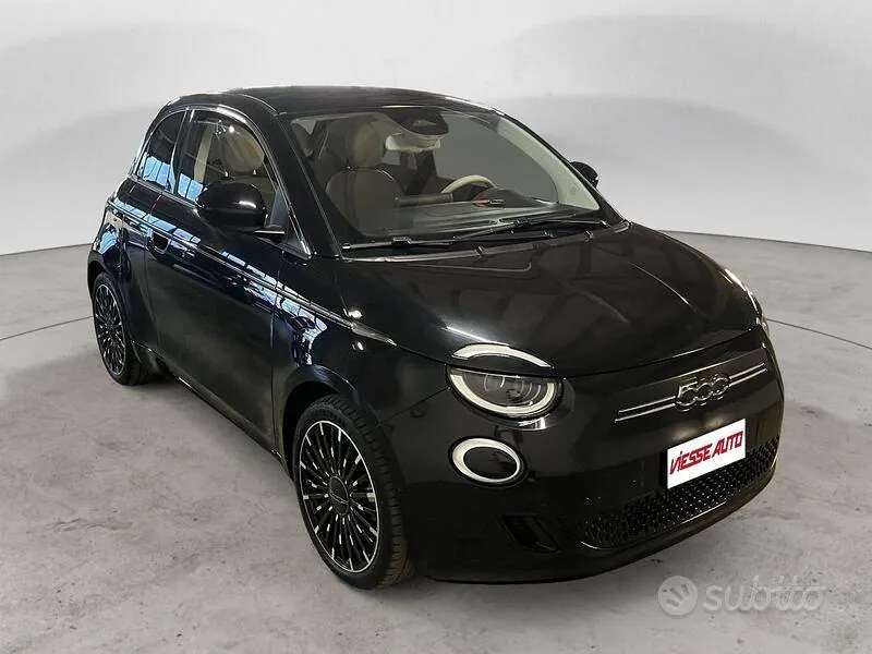 Fiat 500 2022 photo 3