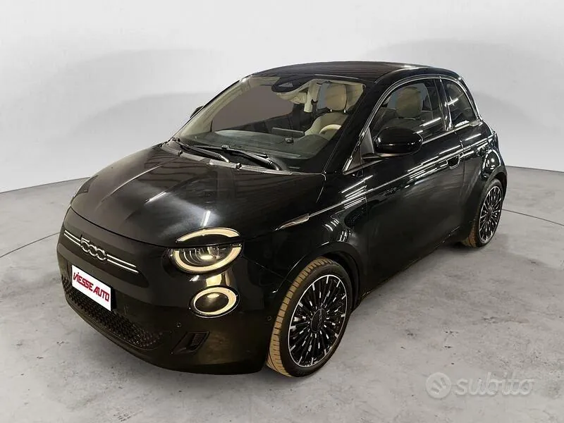 Fiat 500 2022 photo 2