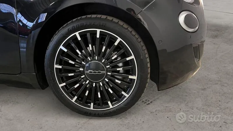 Fiat 500 2022 photo 4