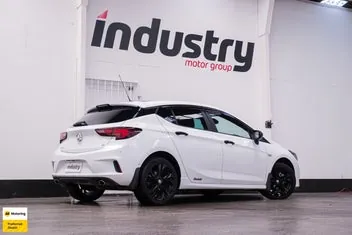 Holden Astra 2019 photo 3