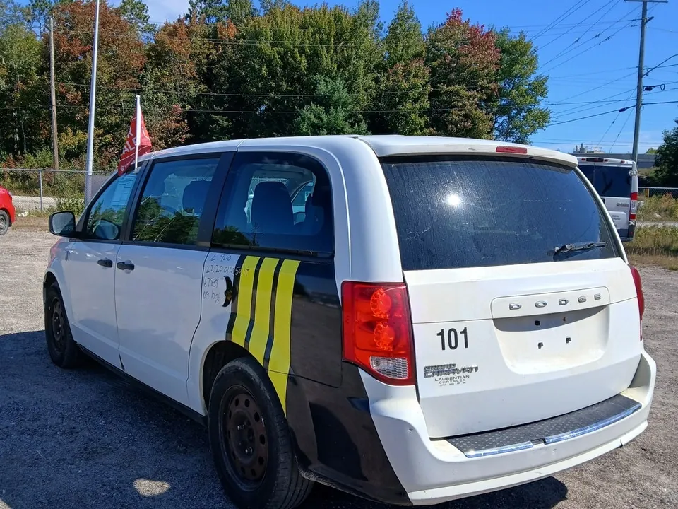 Dodge Grand Caravan 2018 photo 4