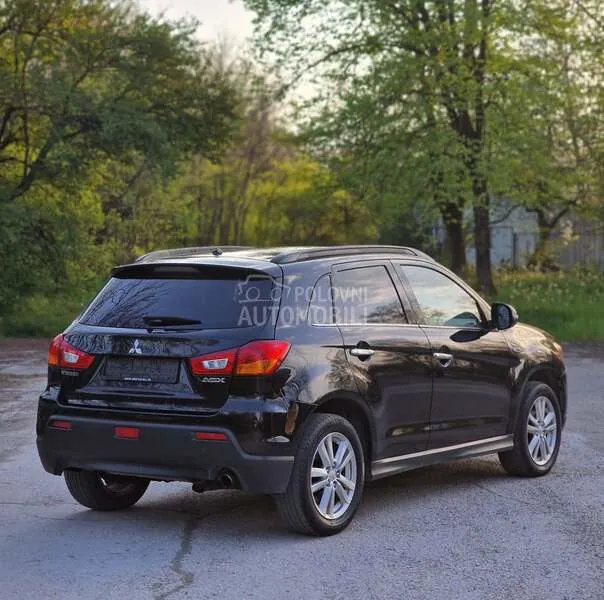 Mitsubishi Asx 2010 photo 5