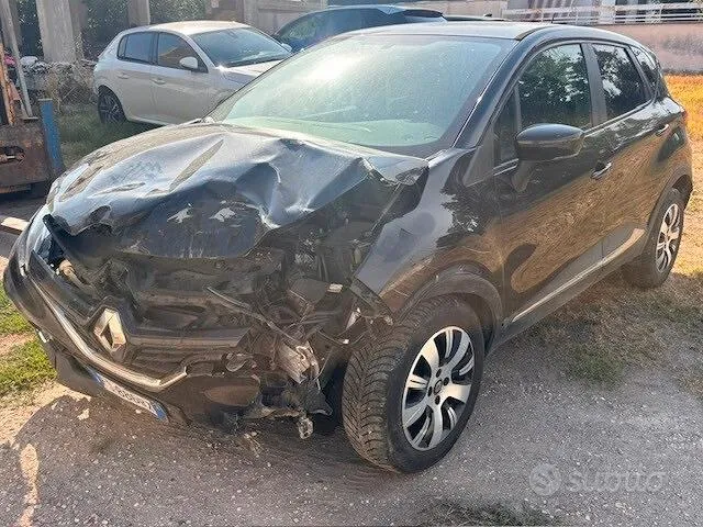 Renault Captur 2019 photo 3