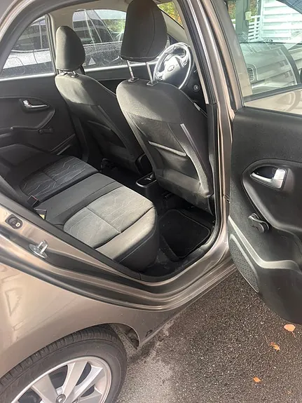 Kia Picanto 2013 photo 5