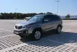 Kia Sorento 2012 photo 2