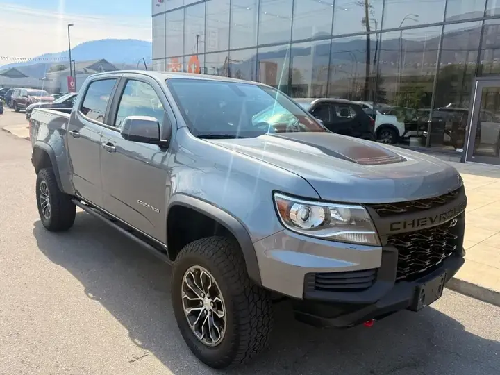 Chevrolet Colorado 2022 photo 3