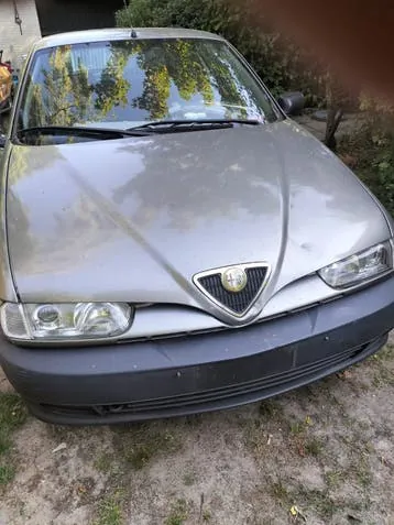 Alfa Romeo 146