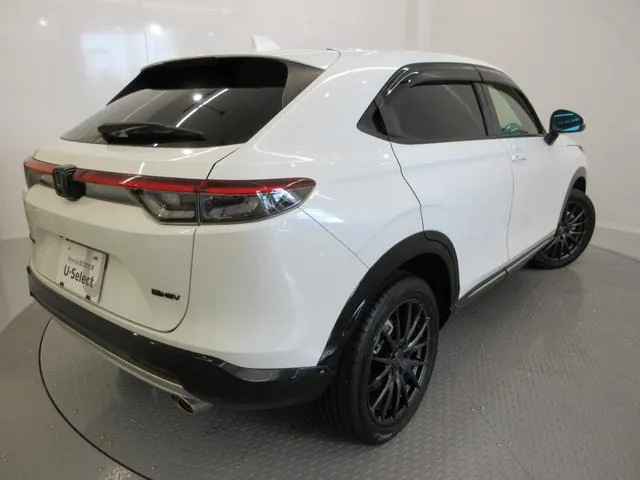 Honda Vezel 2023 photo 2