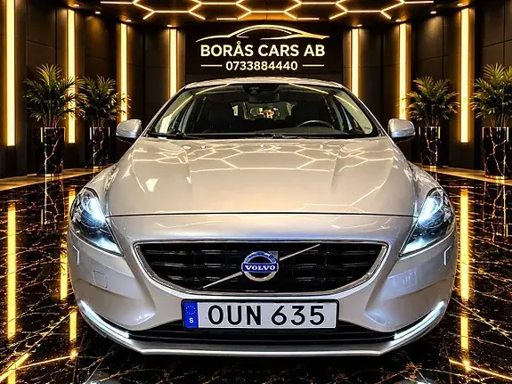 Volvo V40 2016 photo 2