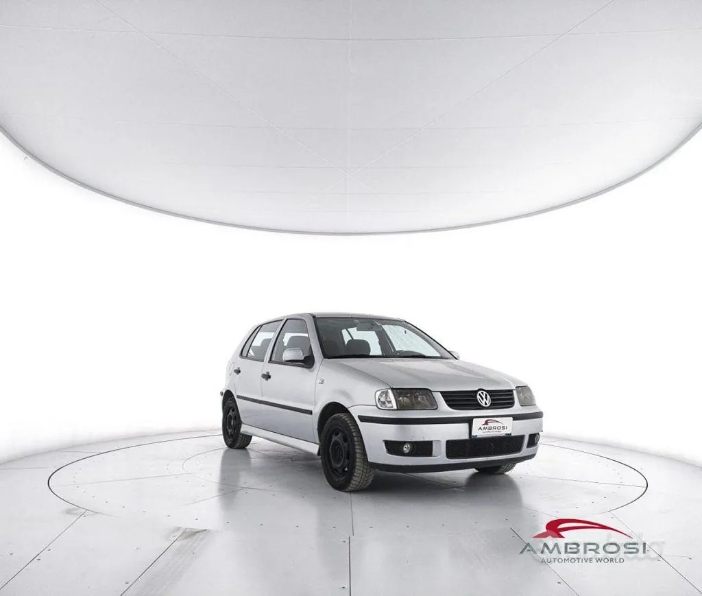 Volkswagen Polo 2001 photo 2
