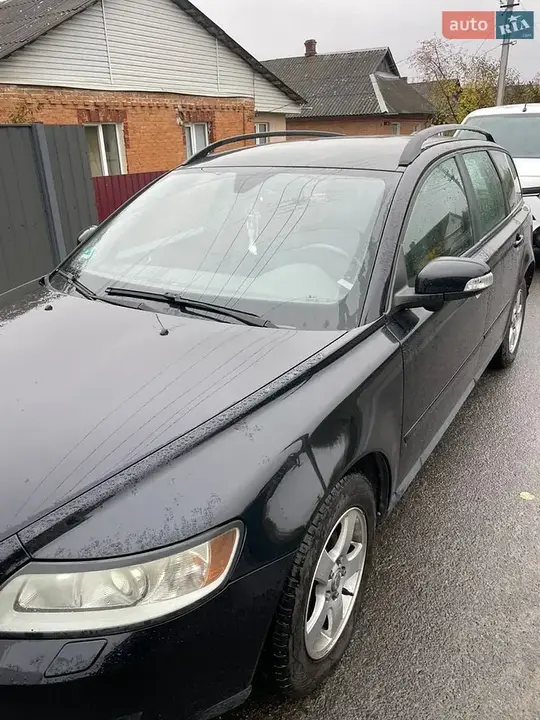 Volvo V50 2008 photo 2
