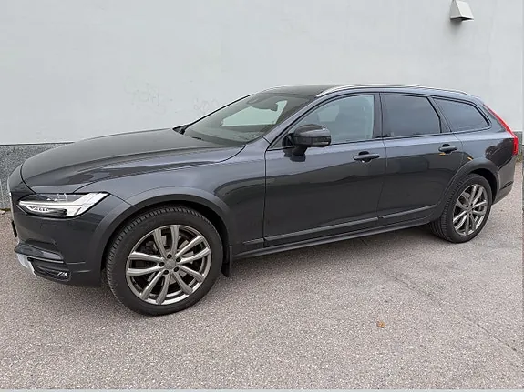 Volvo V90 Cross Country 2018 photo 2