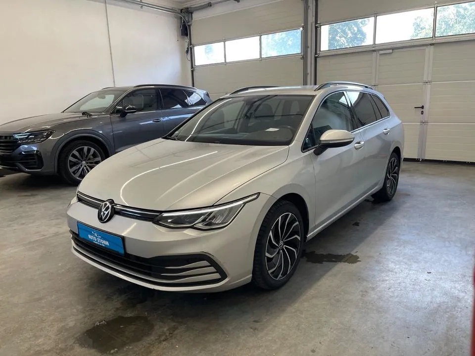 Volkswagen Golf Viii