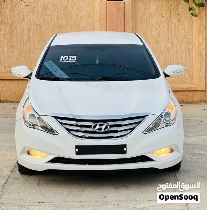 Hyundai H 100