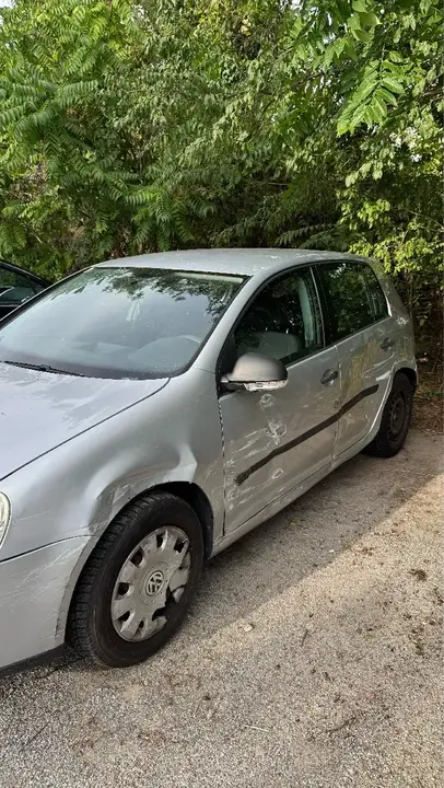 Volkswagen Golf 2007 photo 2