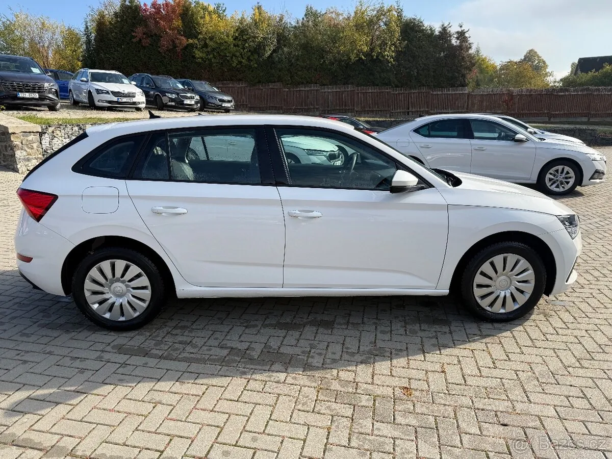 Skoda Scala 2023 photo 2