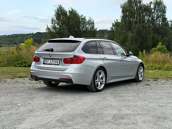 BMW 320D 2015 photo 2