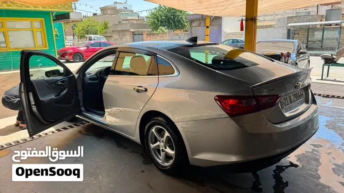 Chevrolet Malibu 2017 photo 2
