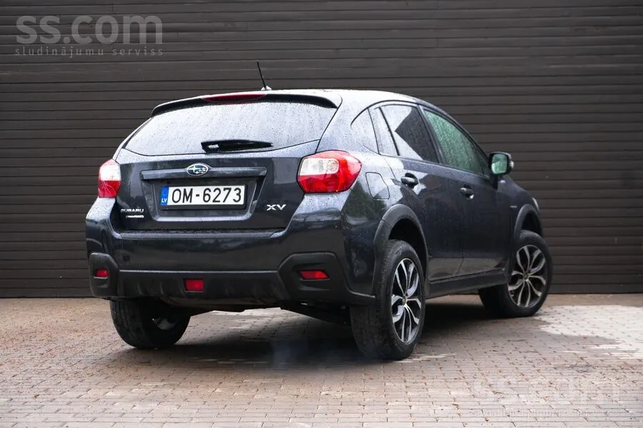 Subaru Xv 2013 photo 3