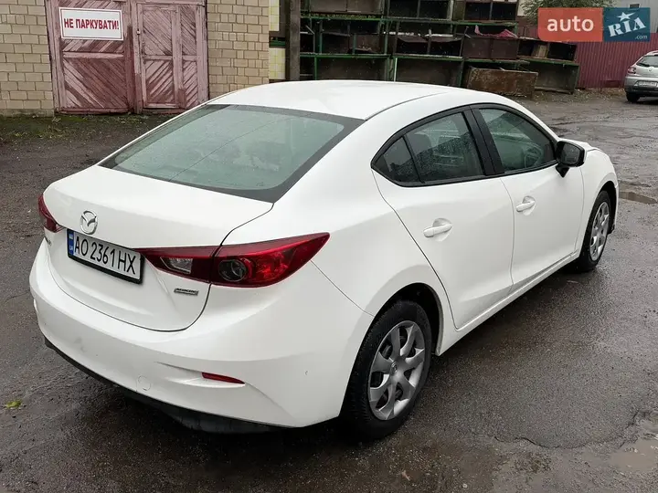 Mazda 3 2015 photo 5