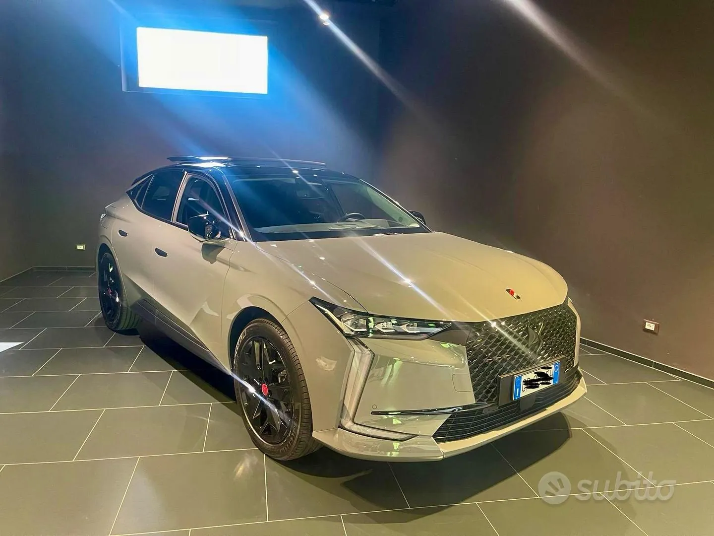 DS Automobiles Ds 4