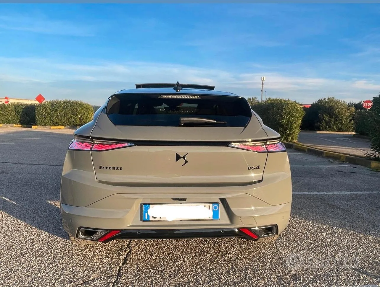 DS Automobiles Ds 4 2023 photo 4