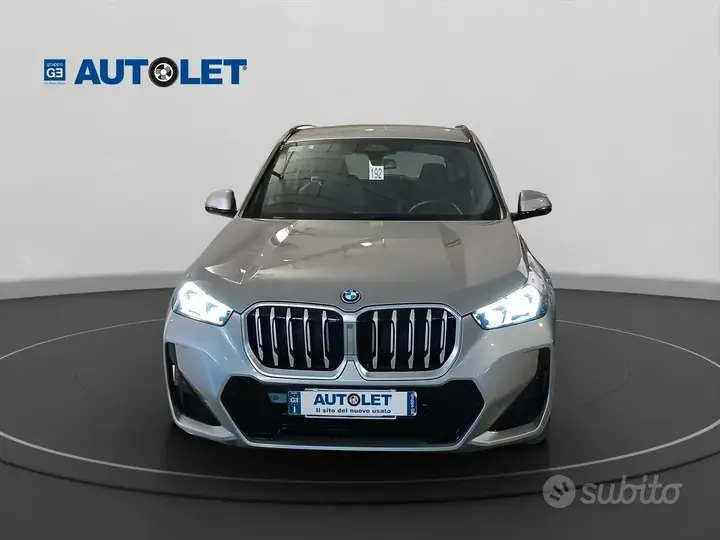 BMW X1 2024 photo 2
