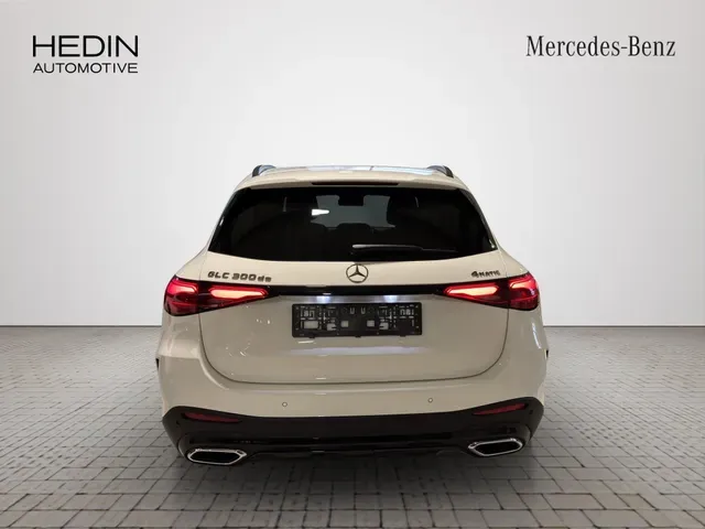 Mercedes-Benz Glc 2025 photo 3