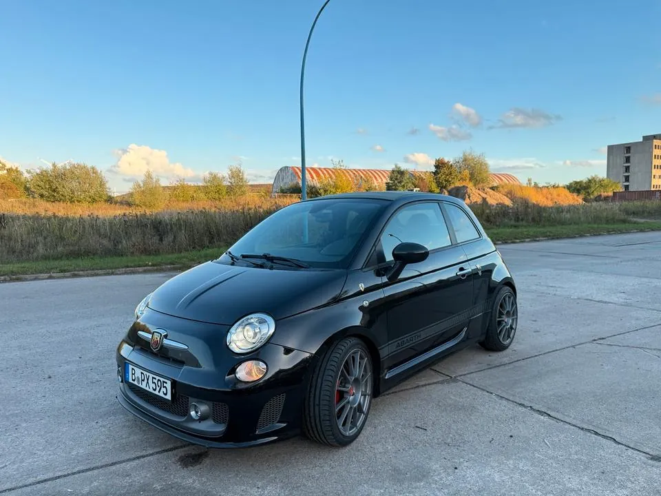Abarth 595 Cabrio Competizione