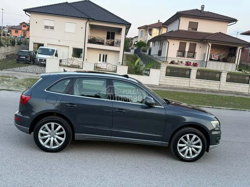 Audi Q5 2008 photo 5