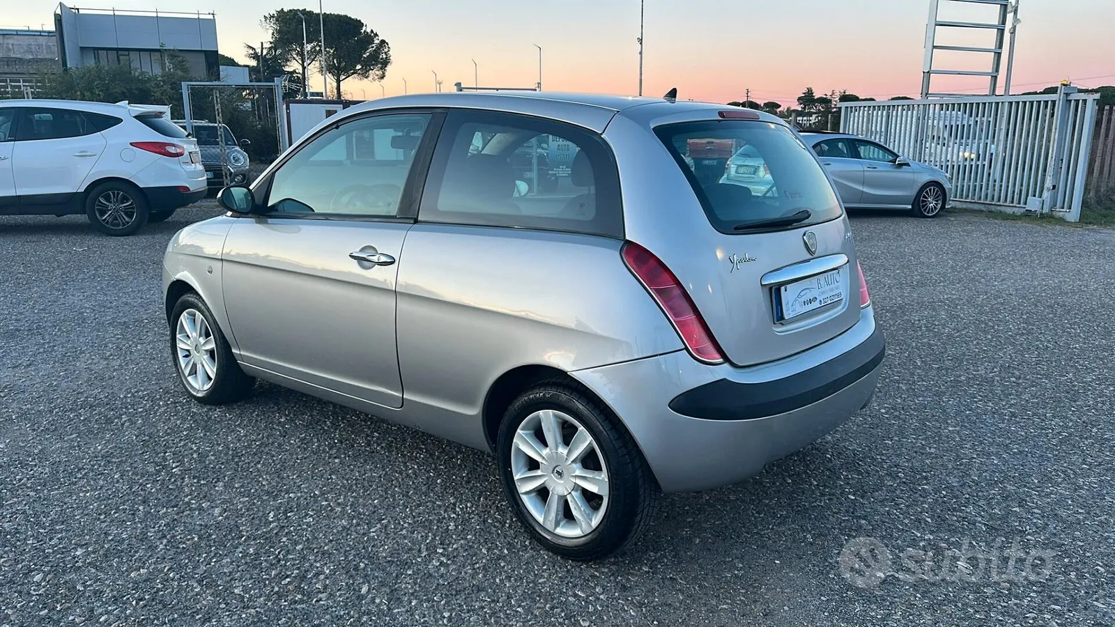 Lancia Ypsilon