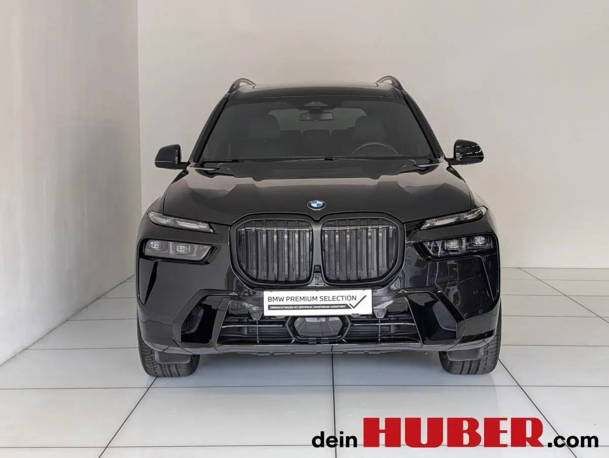 BMW X7 2025 photo 3