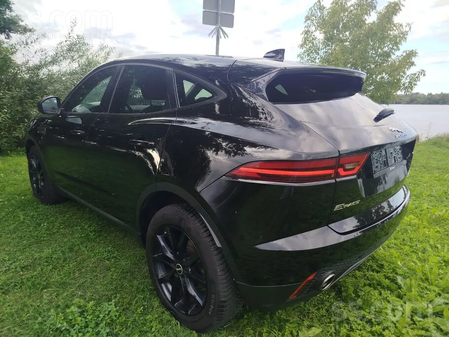 Jaguar E-Pace 2019 photo 4
