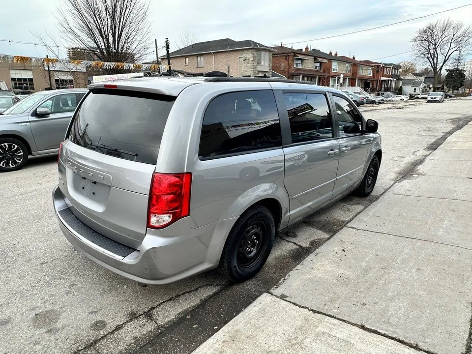 Dodge Grand Caravan 2013 photo 5