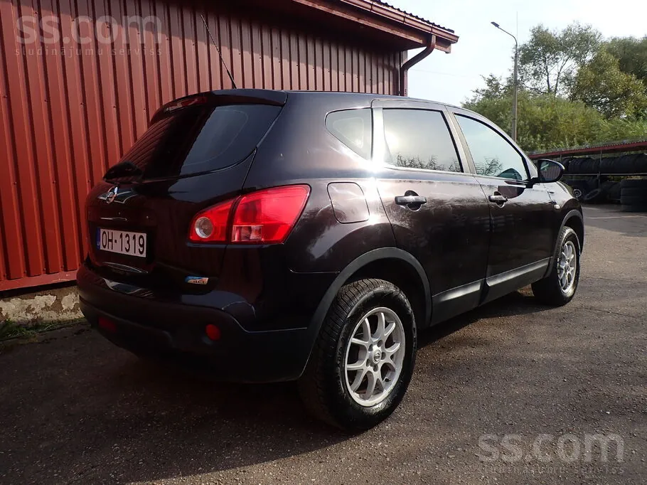 Nissan Qashqai 2010 photo 2