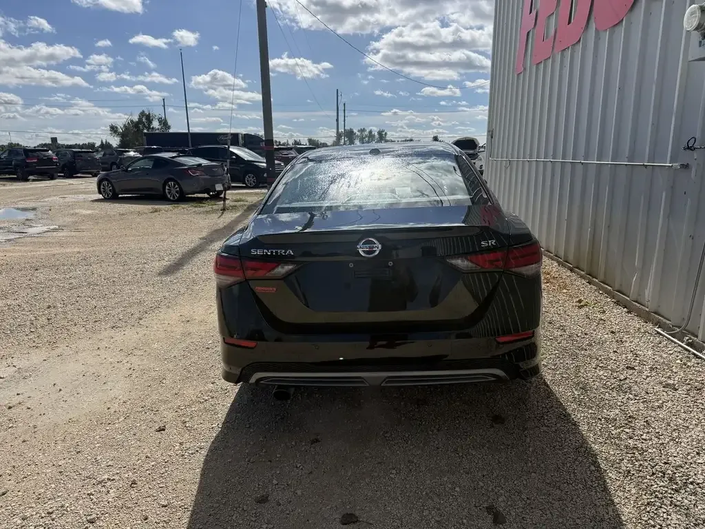 Nissan Sentra 2022 photo 3