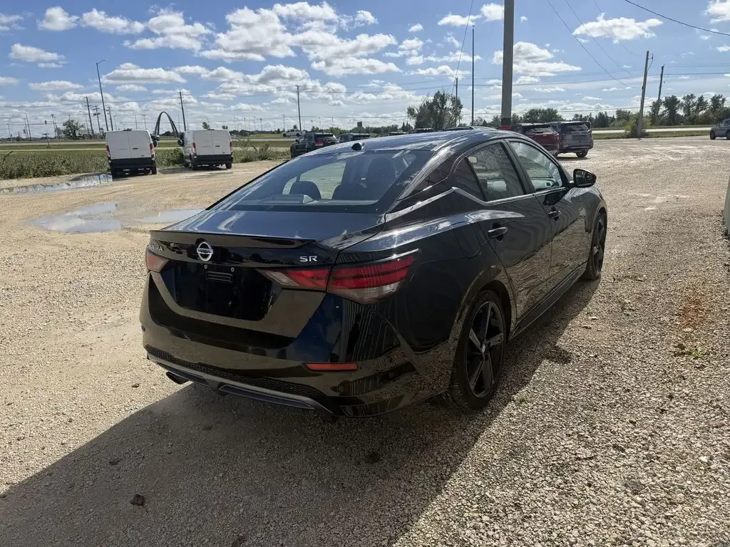 Nissan Sentra 2022 photo 4
