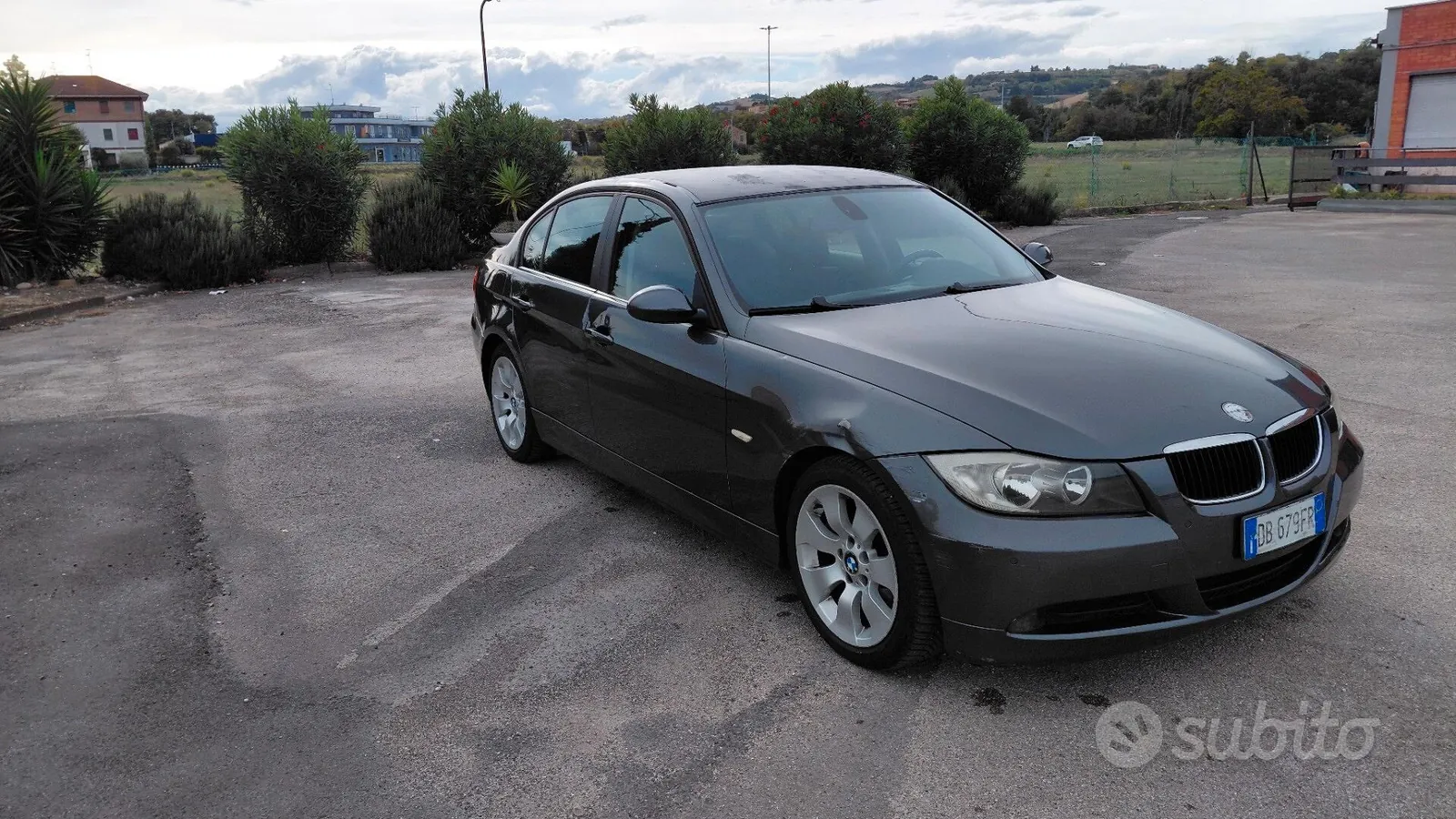 BMW 3 Series 2007 photo 2