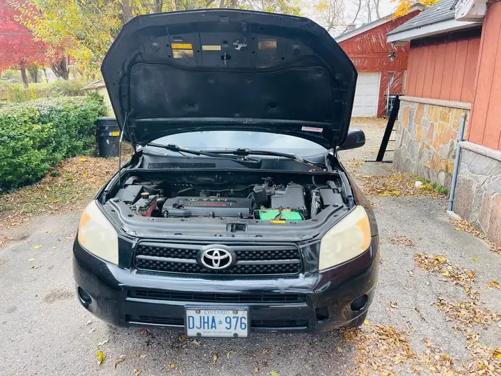 Toyota Rav4 2008 photo 5