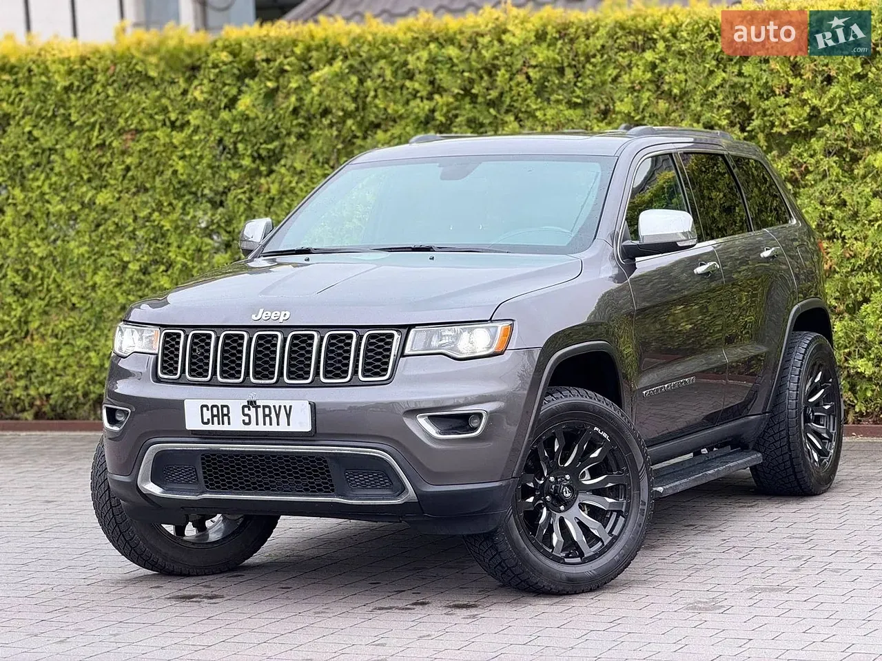 Jeep Grand Cherokee