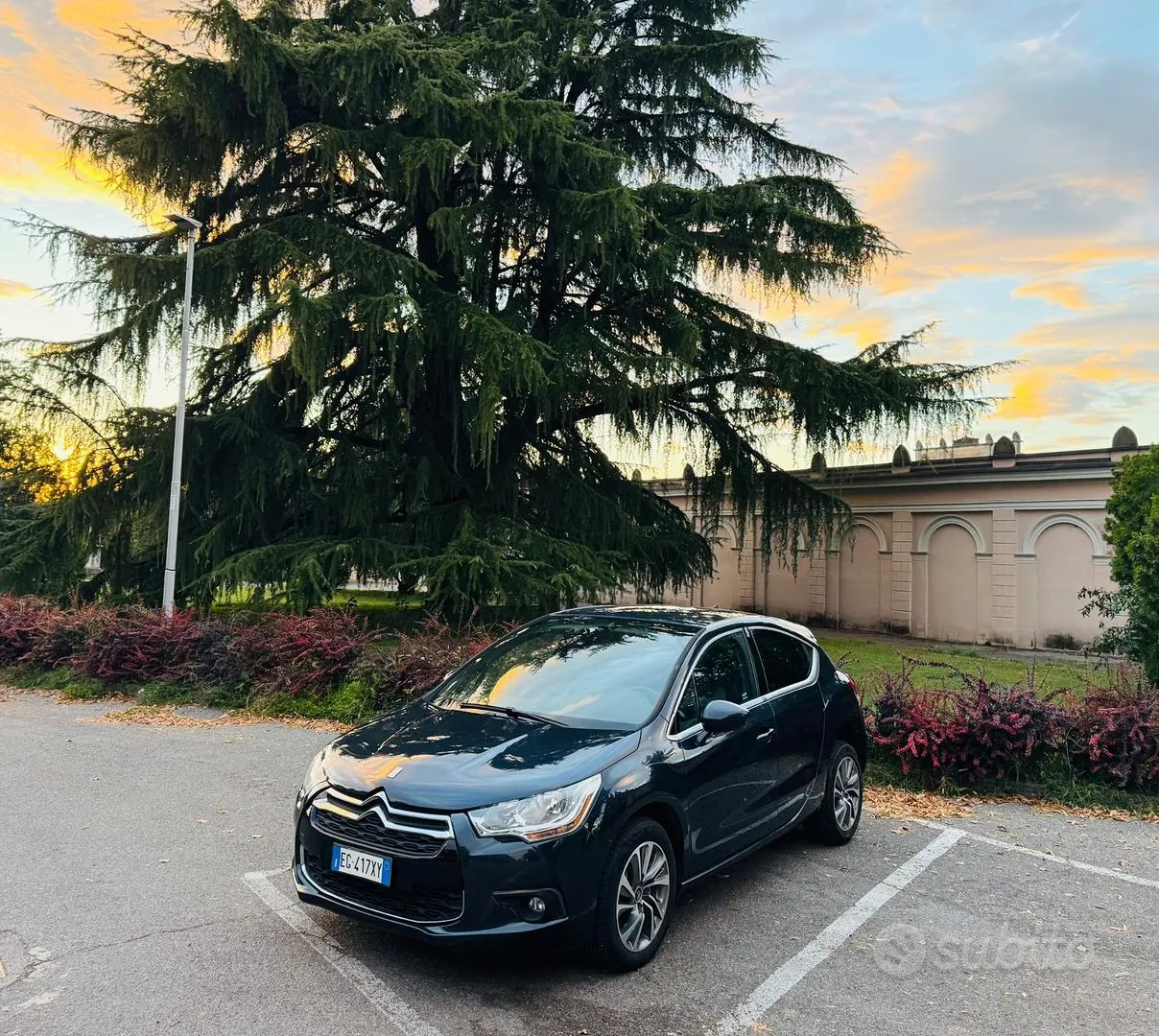 DS Automobiles Ds 4
